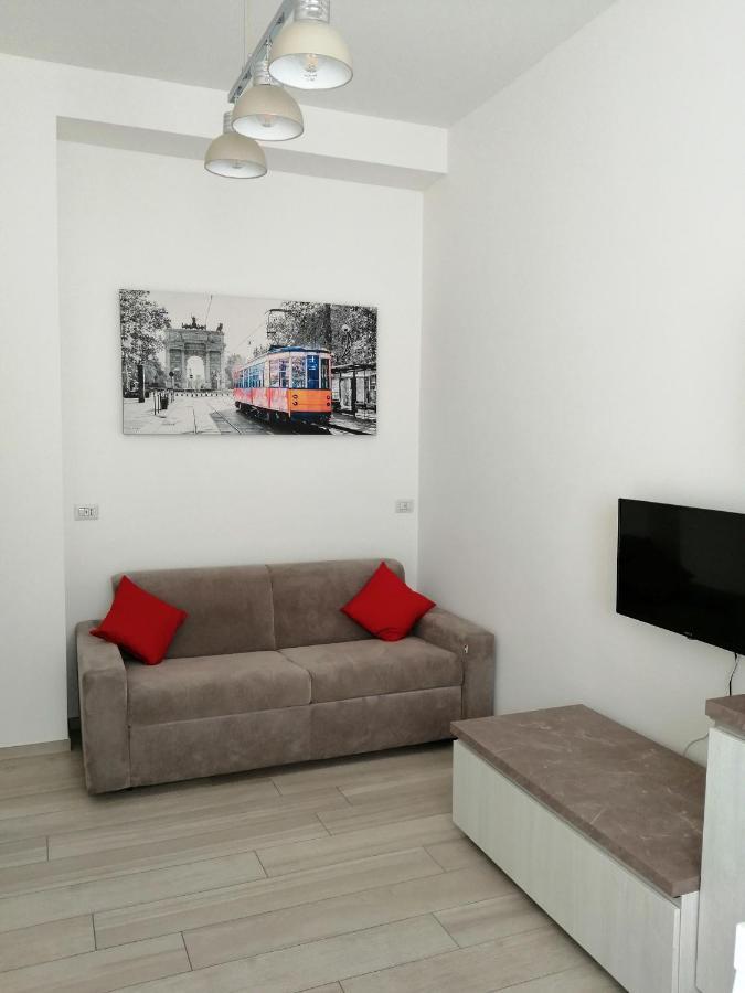 Appartamento Comodo Per Milano E Rho Fiera Luaran gambar